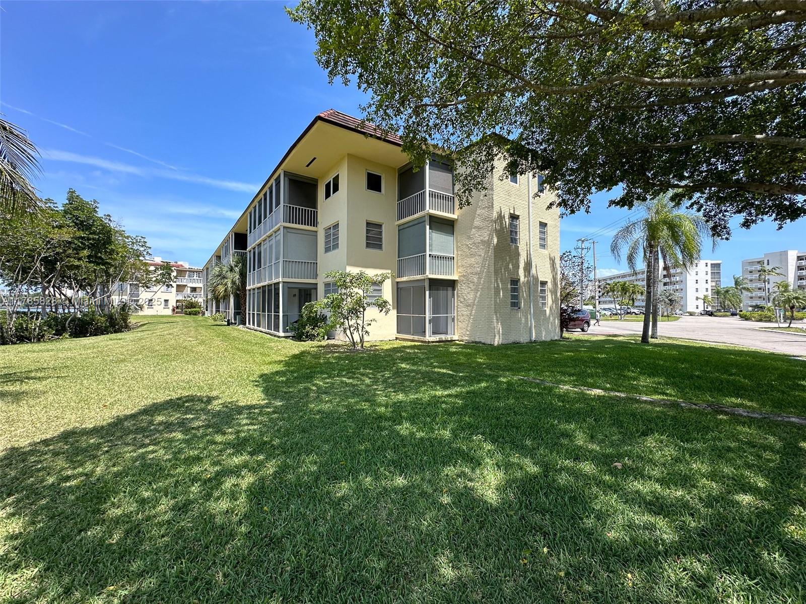 POINT EAST ONE CONDO - BL - Residential