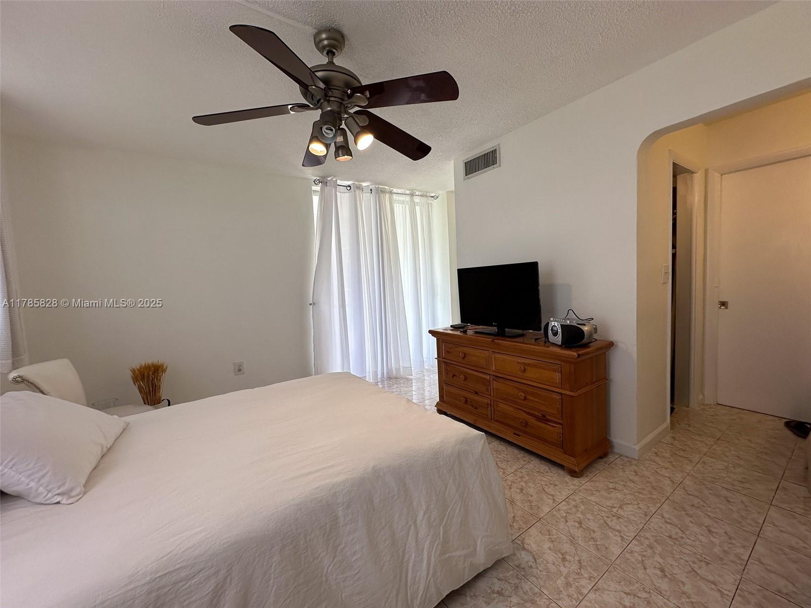 POINT EAST ONE CONDO - BL - Residential