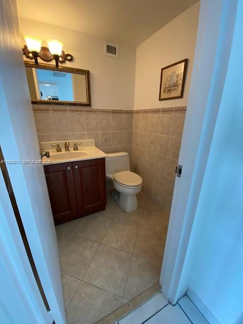 THE PAVILION CONDO - Residential