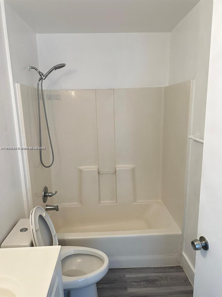 PEMBROKE PINES NO 3 - Residential Lease