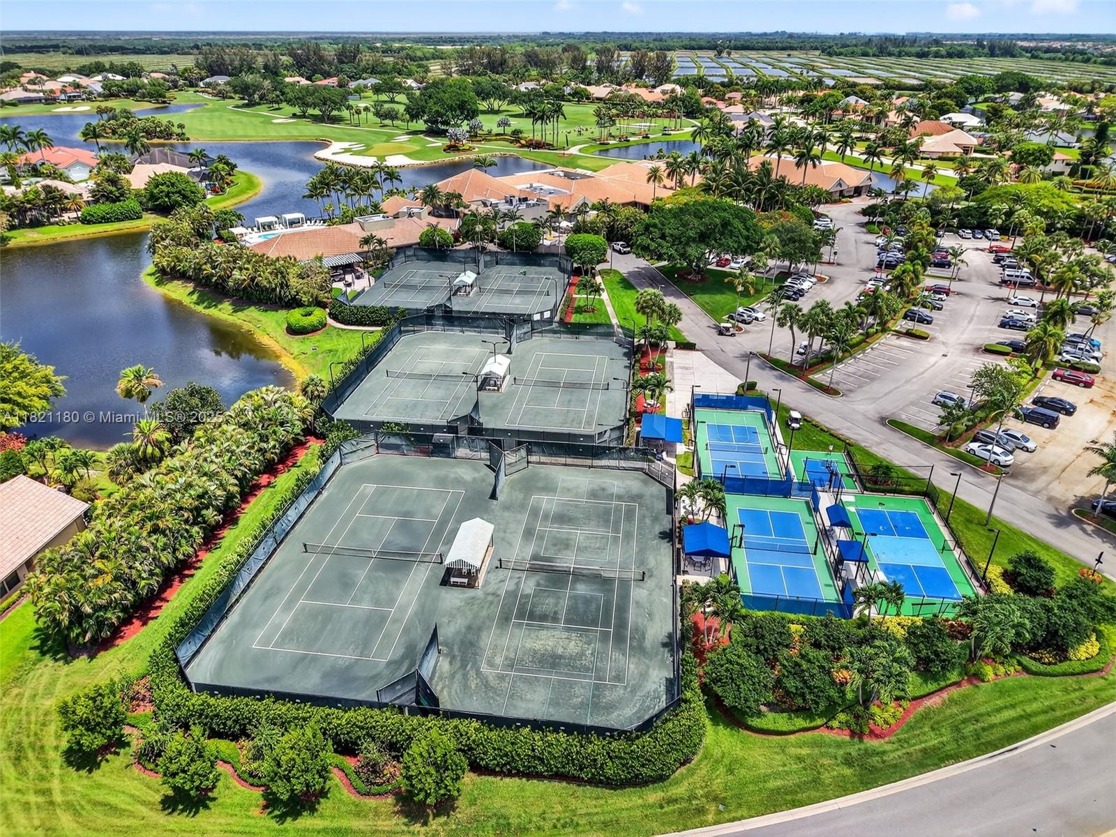 STONEBRIDGE - Residential