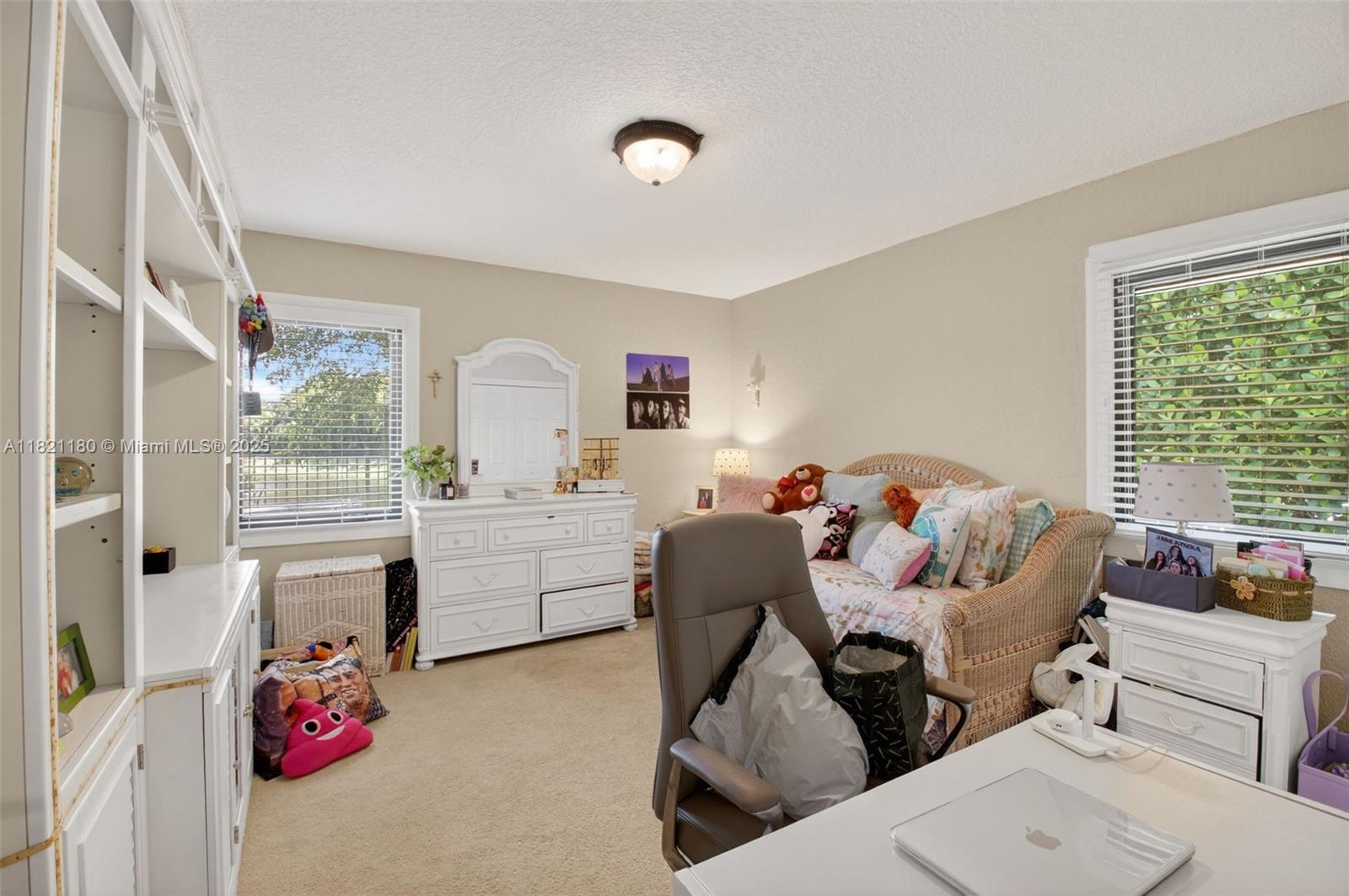STONEBRIDGE - Residential