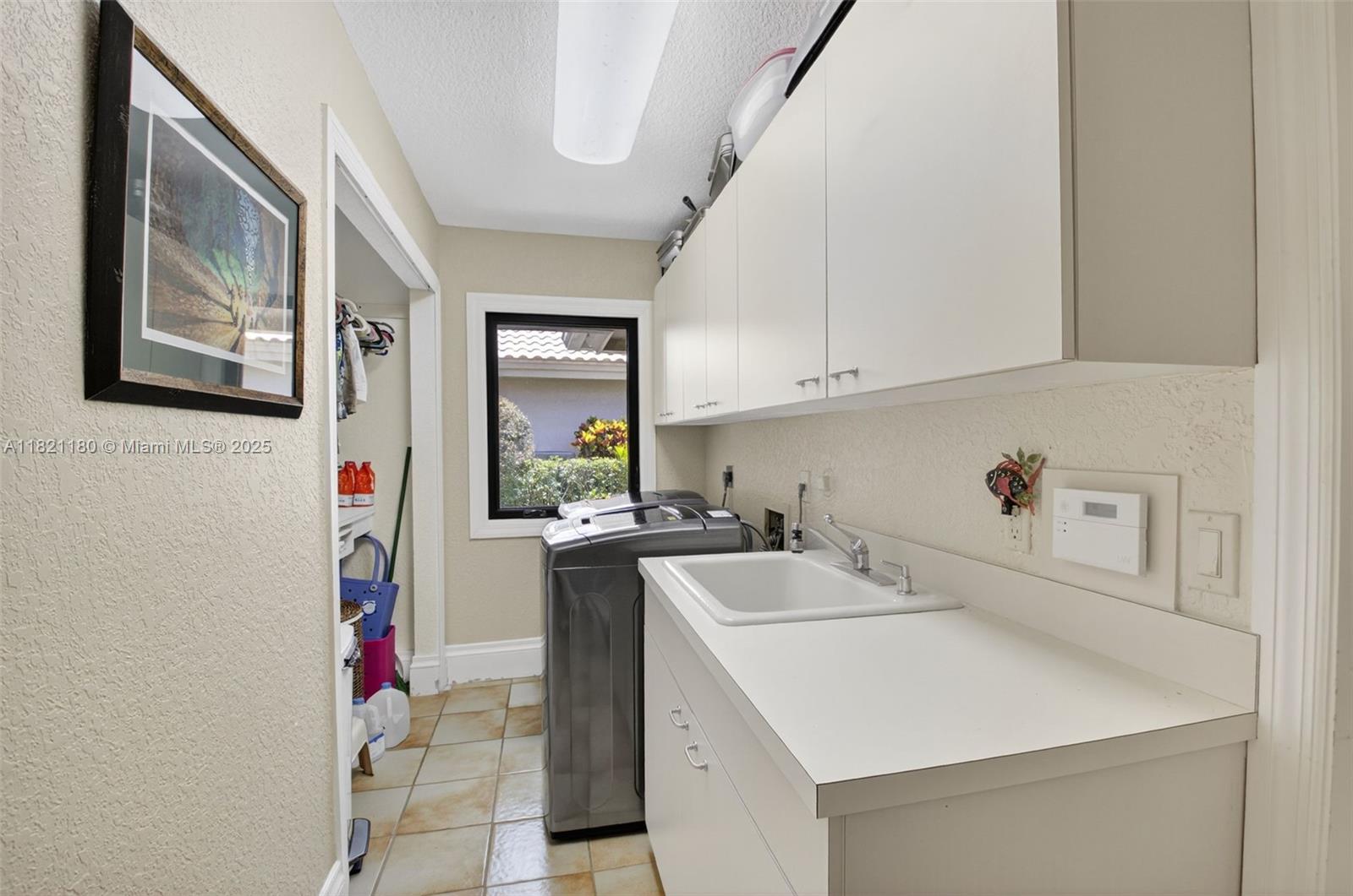 STONEBRIDGE - Residential