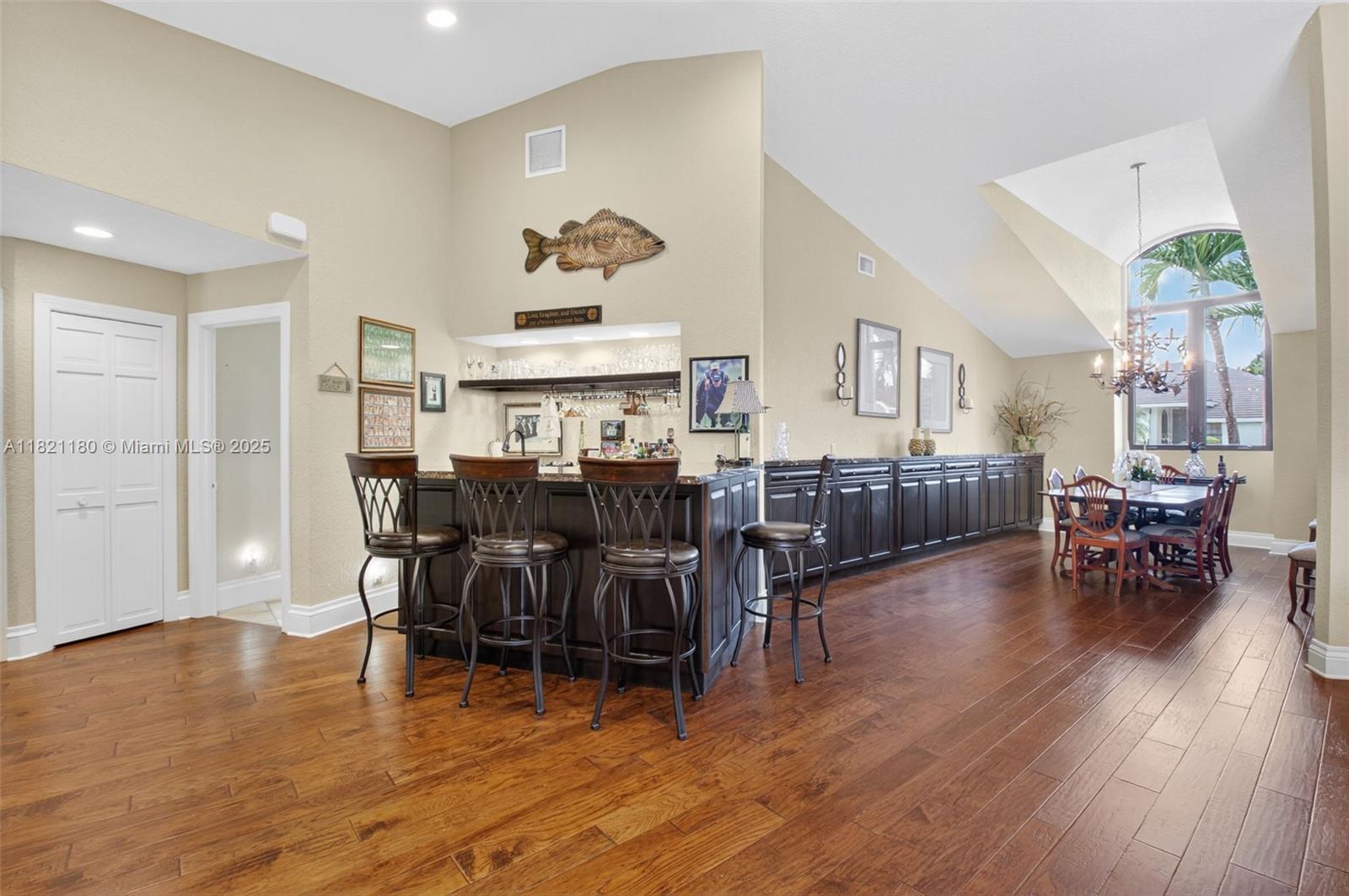STONEBRIDGE - Residential