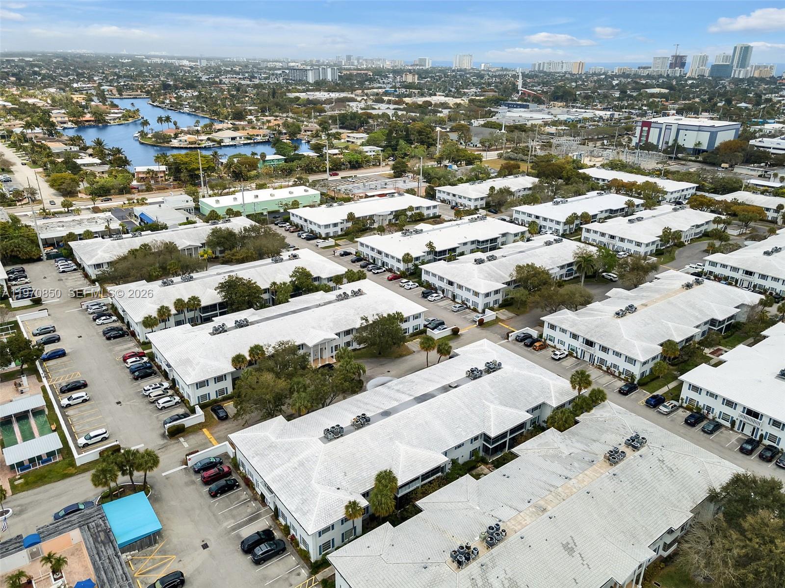 IMPERIAL POINT COLONNADES - Residential