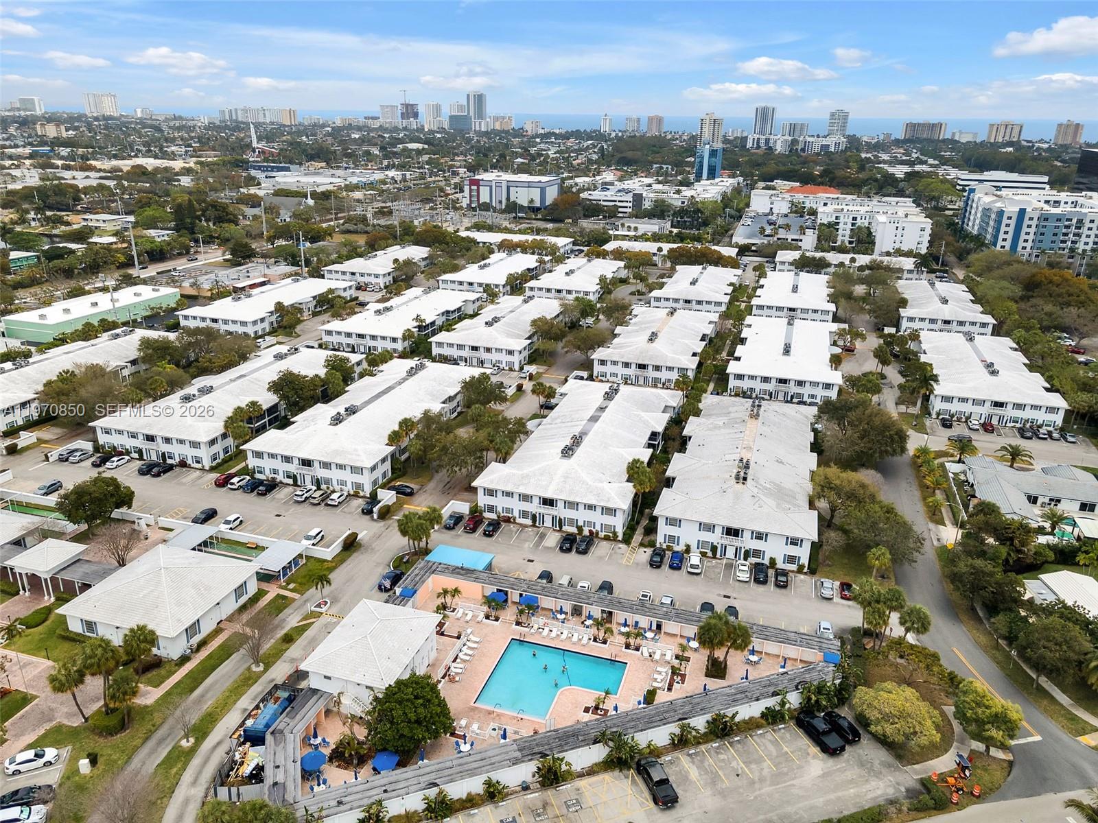 IMPERIAL POINT COLONNADES - Residential