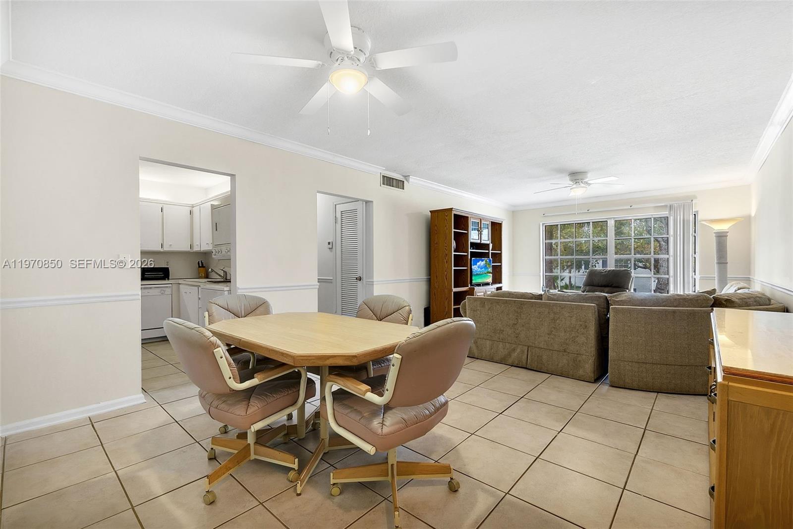 IMPERIAL POINT COLONNADES - Residential