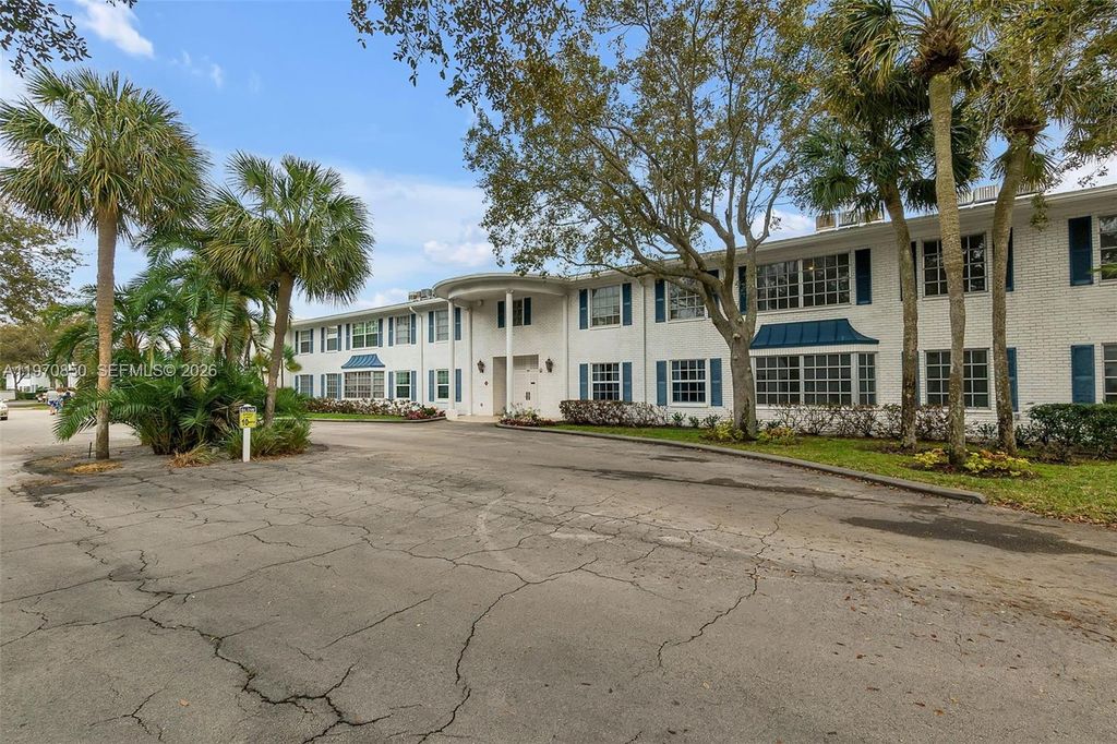 Photo of 2180 NE 67th St #723, Fort Lauderdale, FL 33308 (MLS # A11970850)