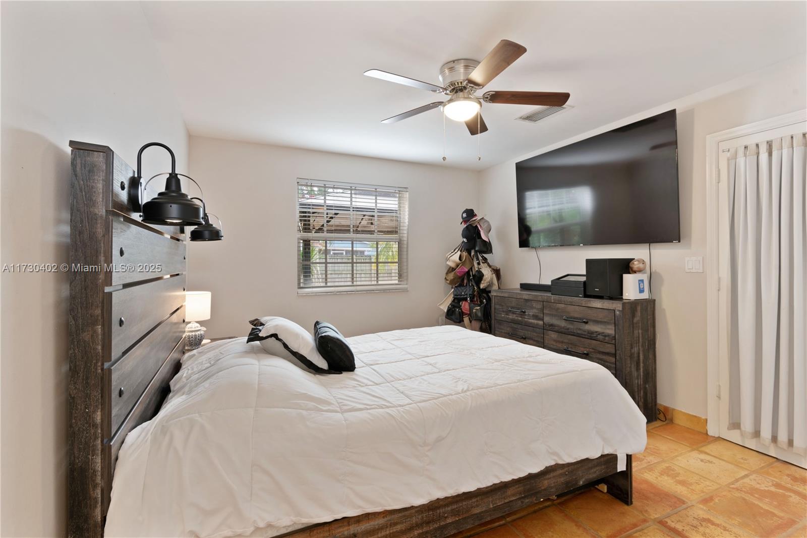 CENTENNIAL SEC 1 - Residential