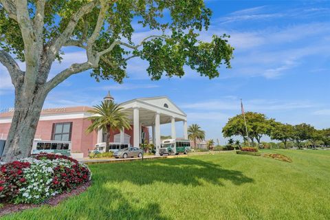 A home in Deerfield Beach