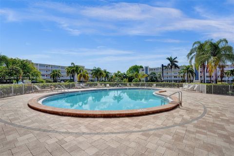 A home in Deerfield Beach