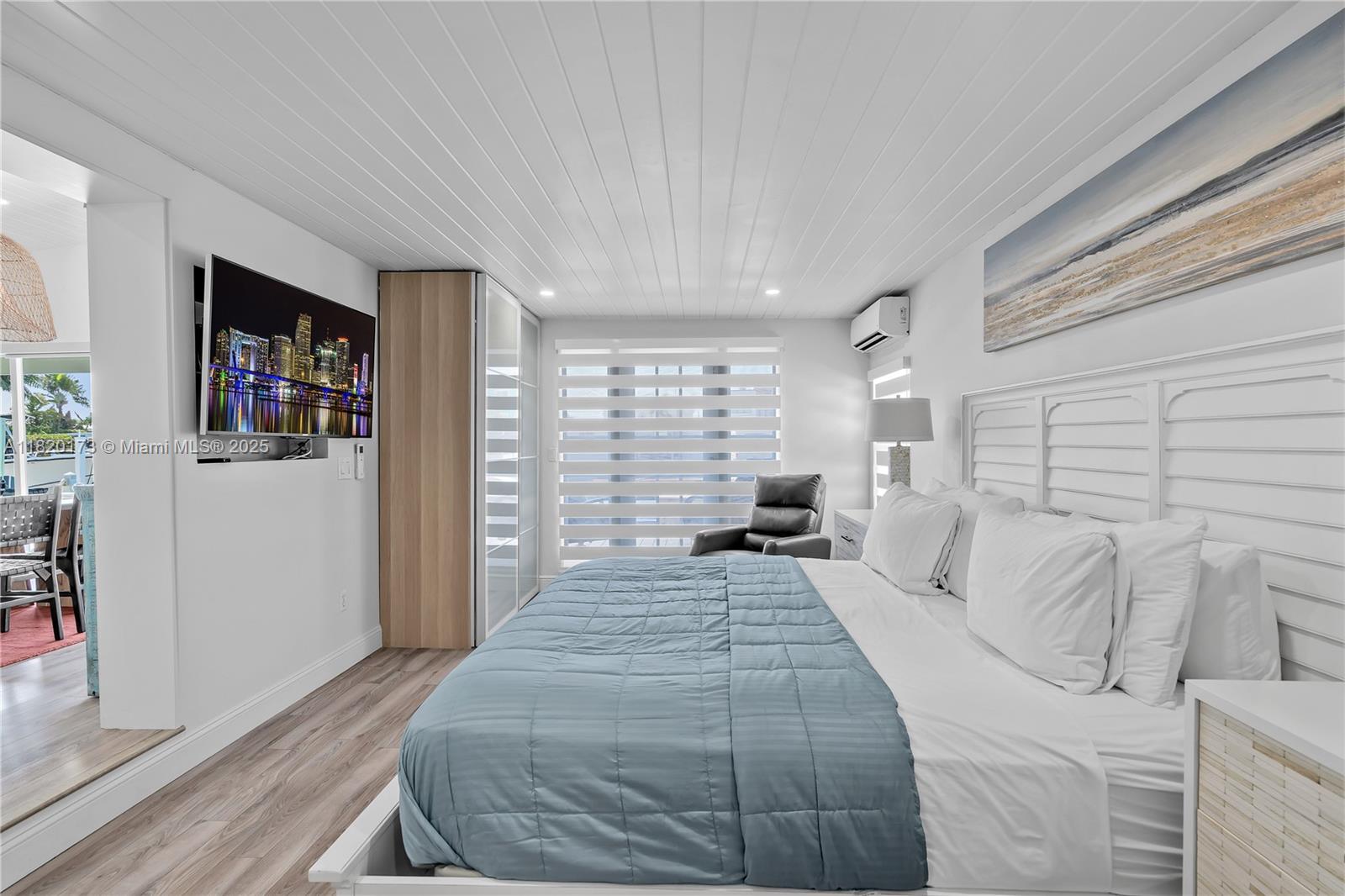 LAKE SURPRISE ESTATES - Residential