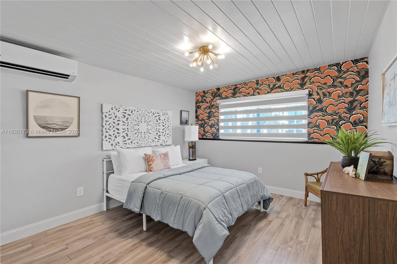 LAKE SURPRISE ESTATES - Residential