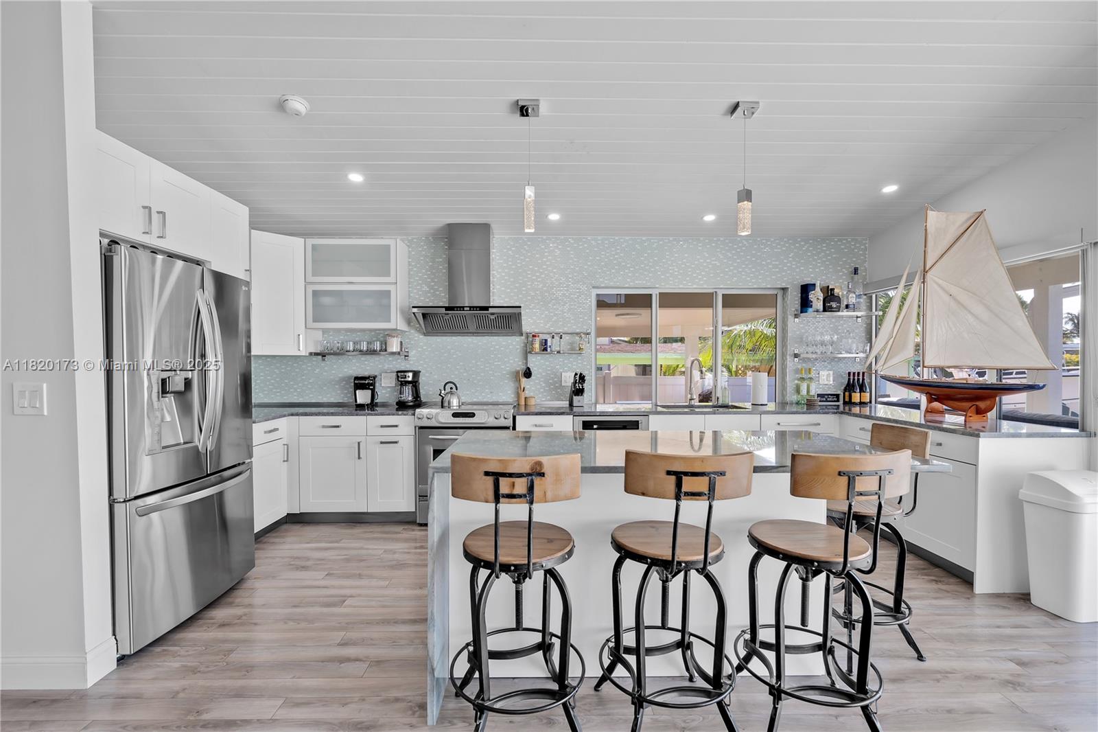 LAKE SURPRISE ESTATES - Residential