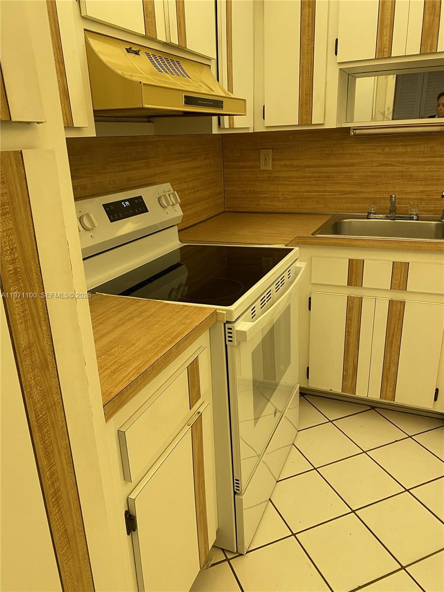 BYRON BAY CONDO - Residential