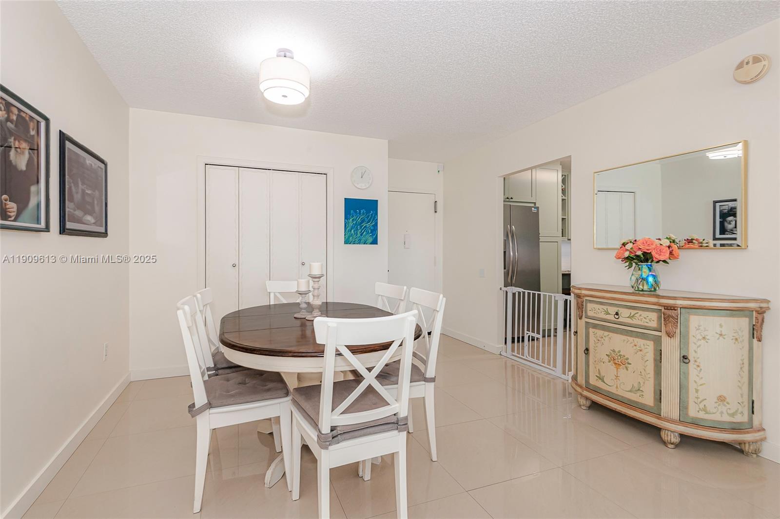 ROYAL EMBASSY CONDO - Residential