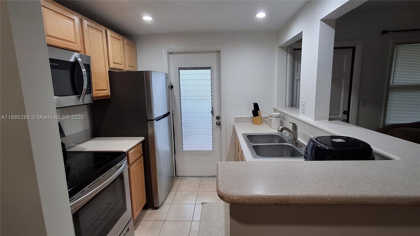 BUCKINGHAM CONDO - Residential Lease