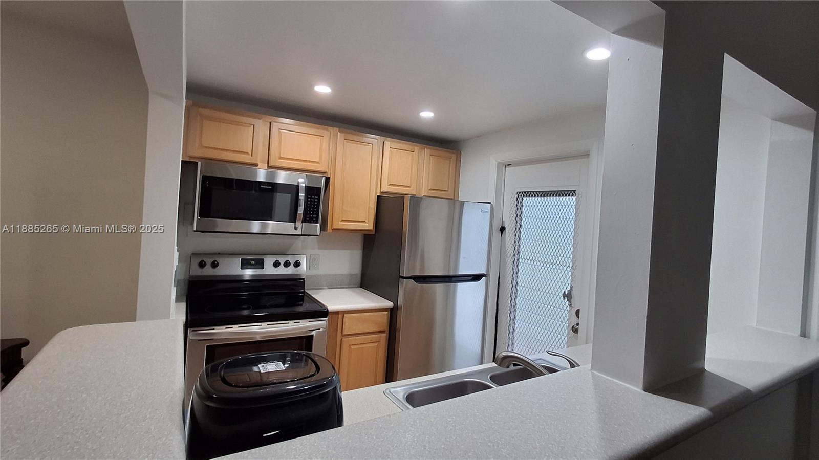 BUCKINGHAM CONDO - Residential Lease