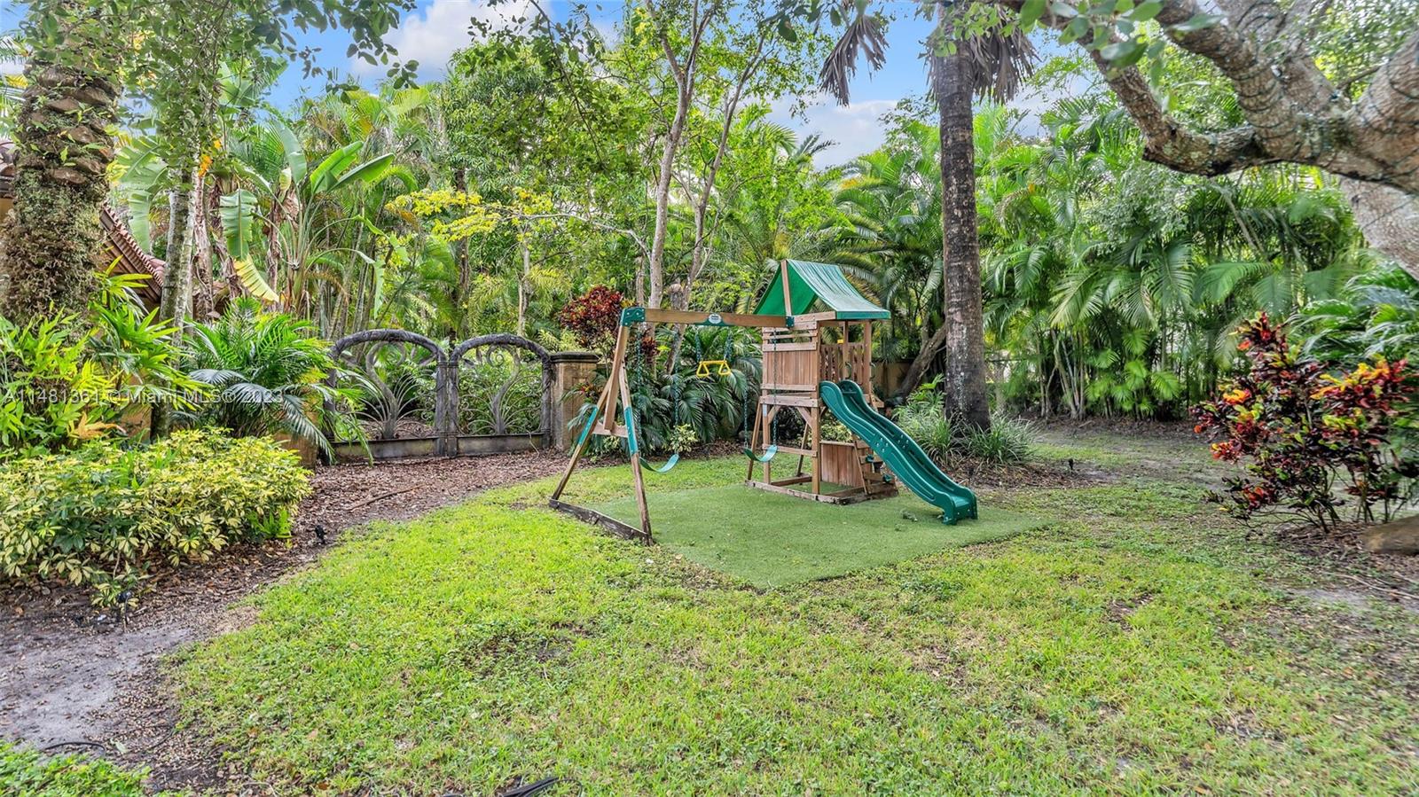 AMBIENCE ESTATES - Residential