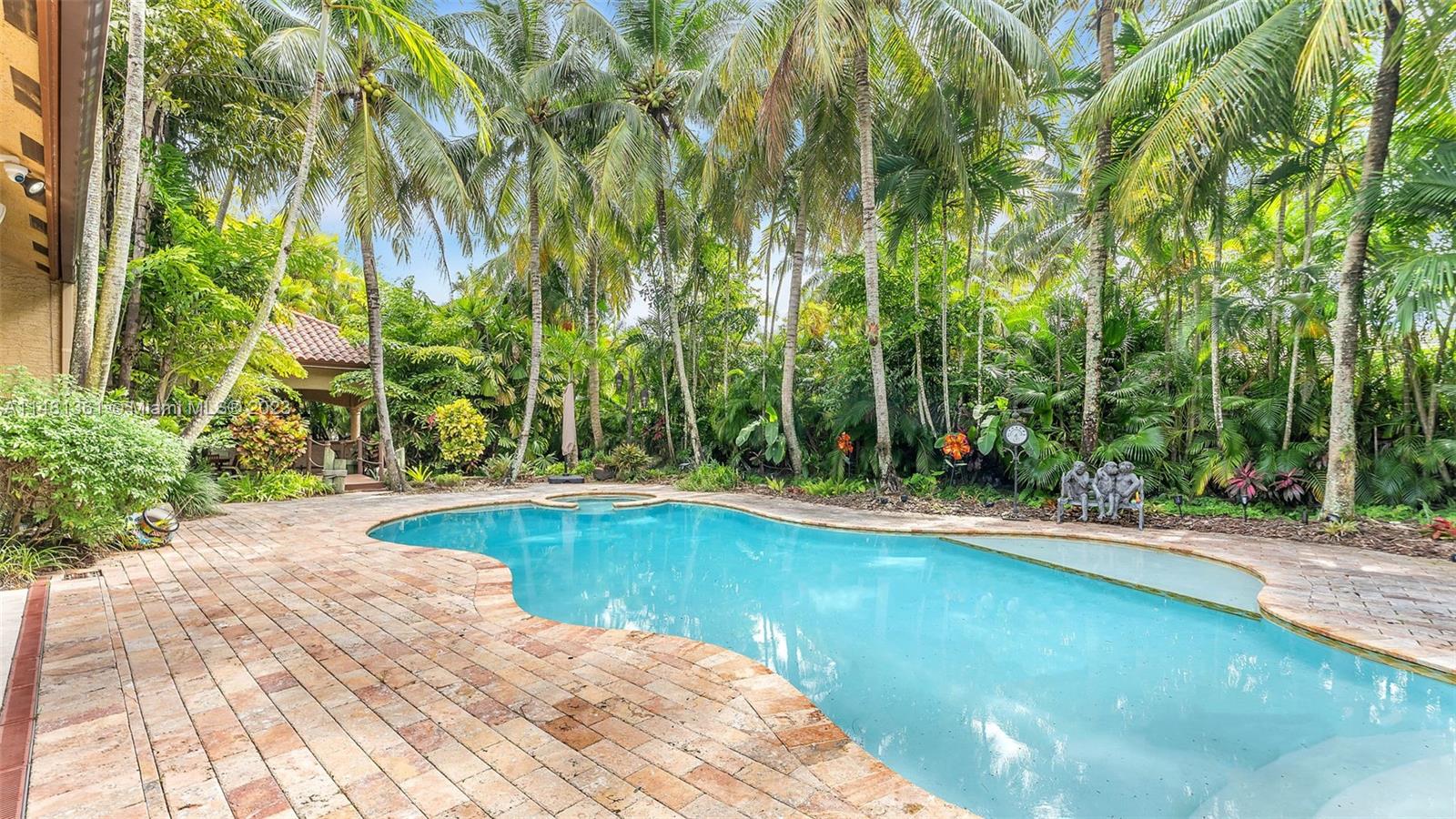 AMBIENCE ESTATES - Residential