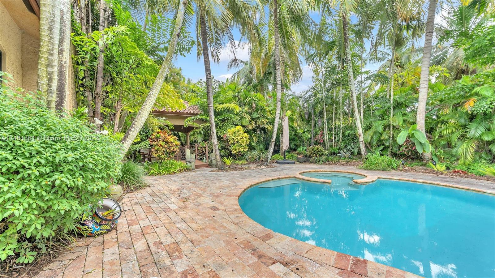 AMBIENCE ESTATES - Residential