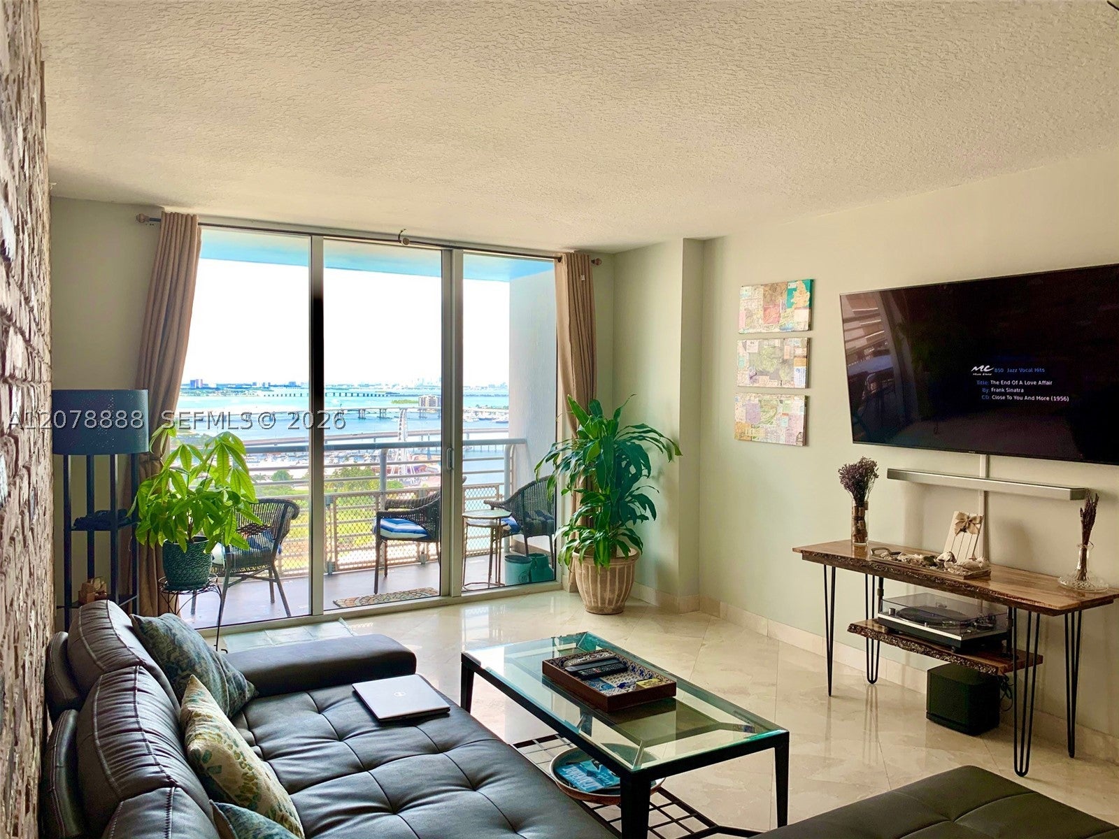 325 S Biscayne Blvd 2714