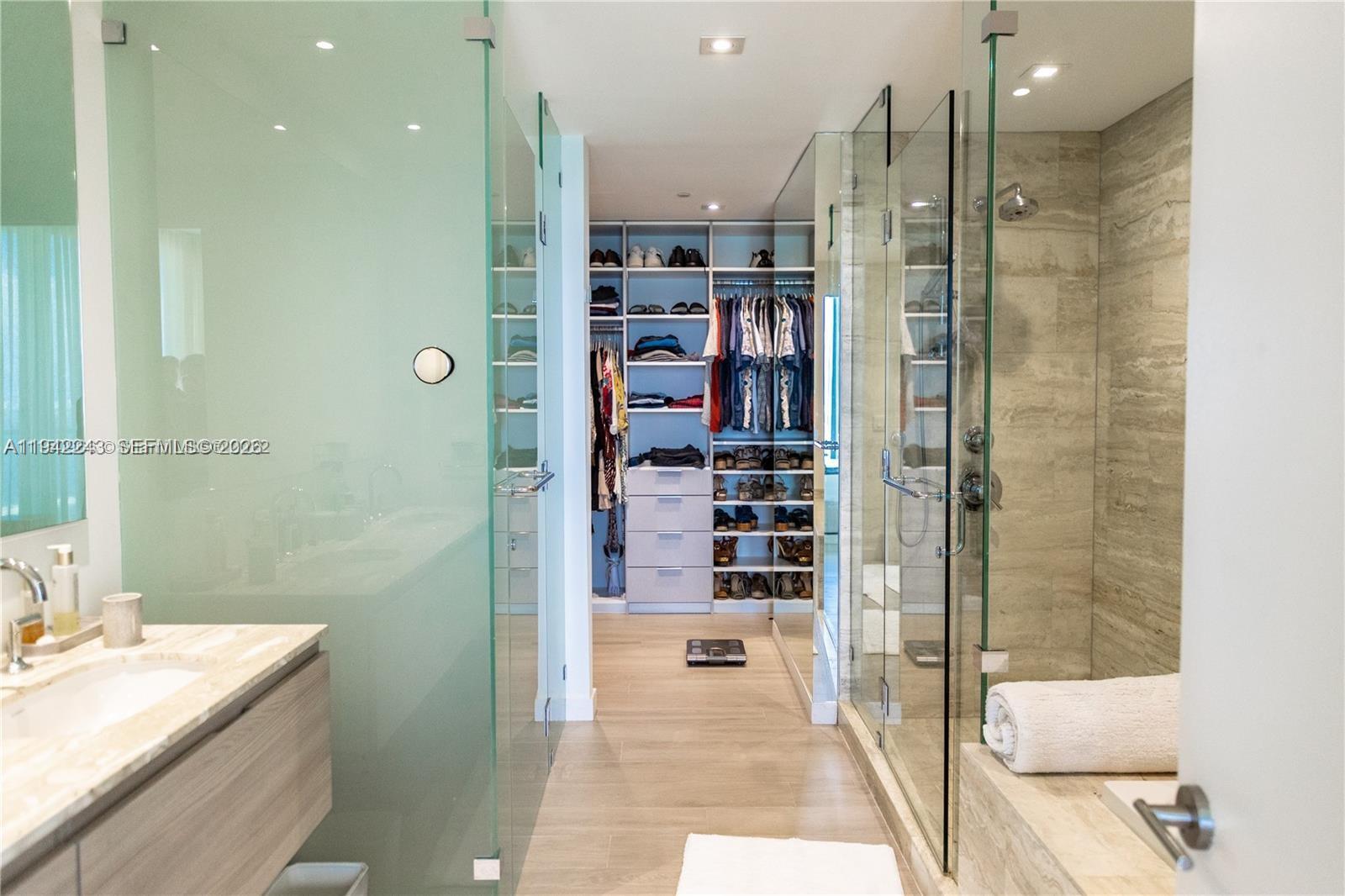 BISCAYNE BEACH CONDO - Residential Lease