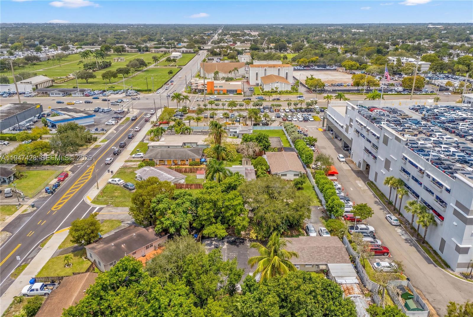 MIC-LIL ESTATES - Residential