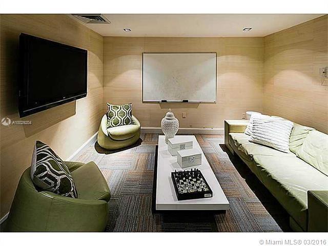 Plaza 851 Brickell Condo - Residential Lease