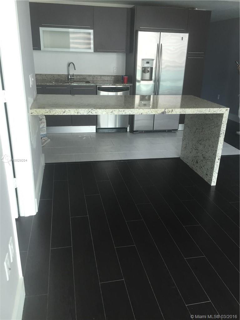 Plaza 851 Brickell Condo - Residential Lease