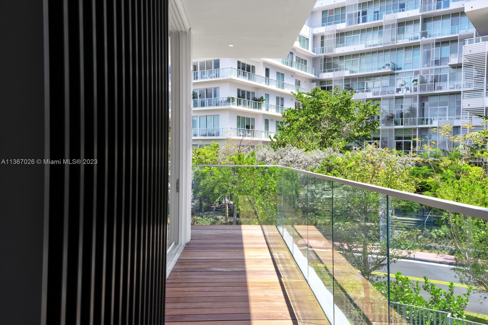 Ritz Carlton Residences - Residential