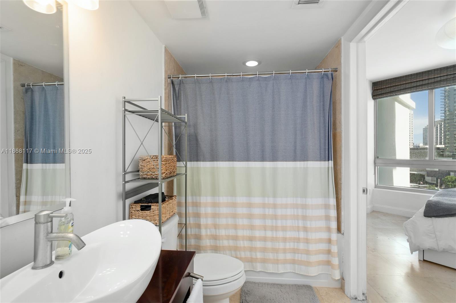 Wind Condo - Residential