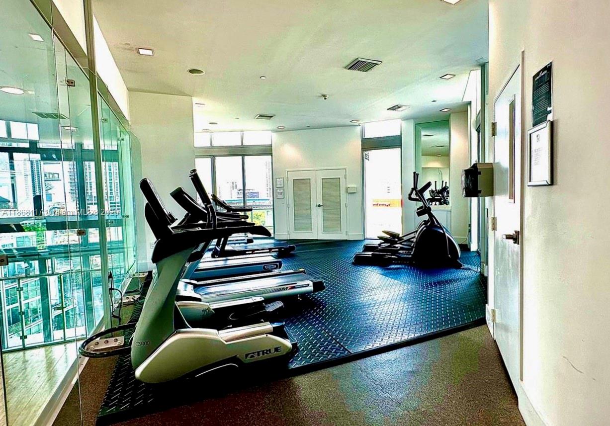 Wind Condo - Residential