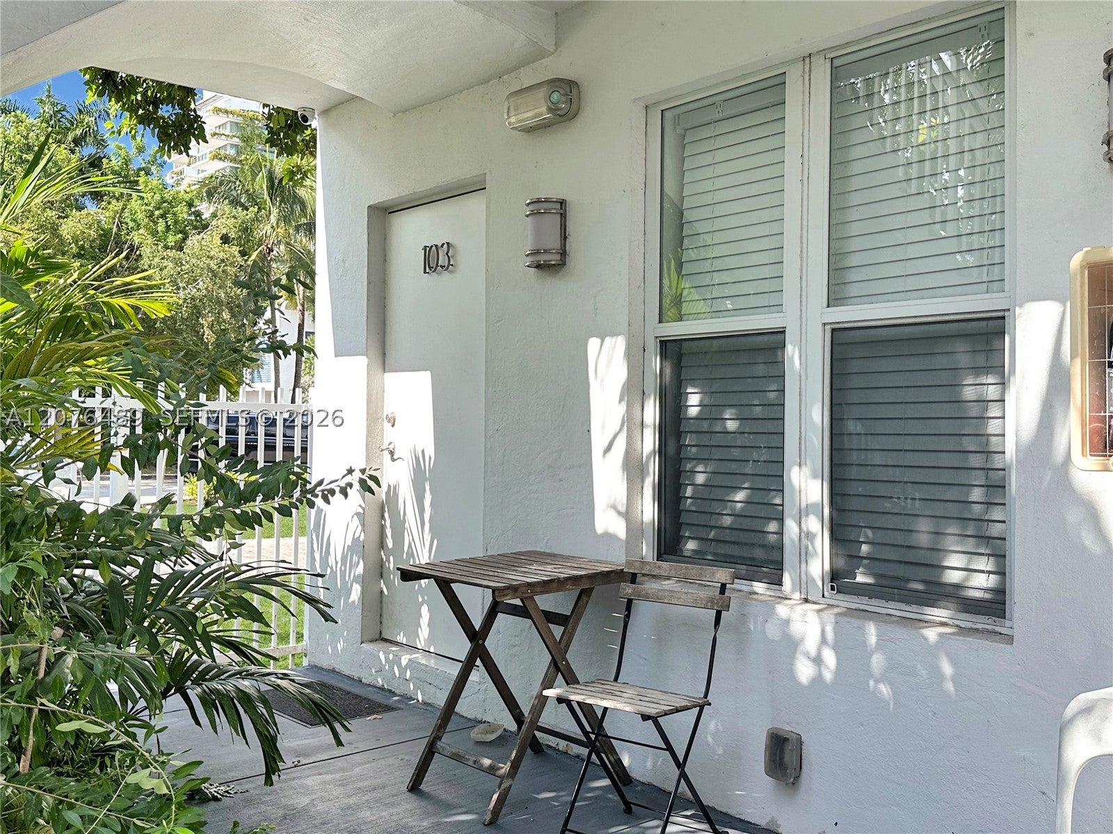 1419 West Ave 103