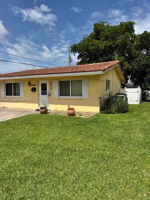 5403 NW 27th Ave