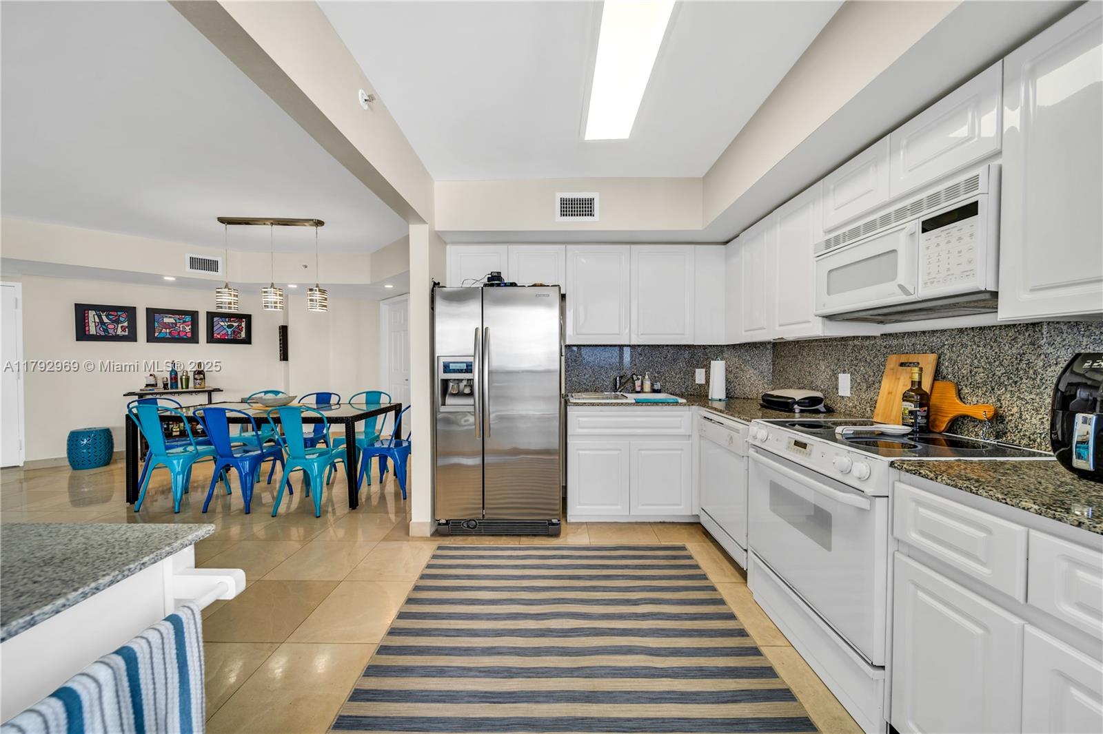 6301 Collins Ave 1708