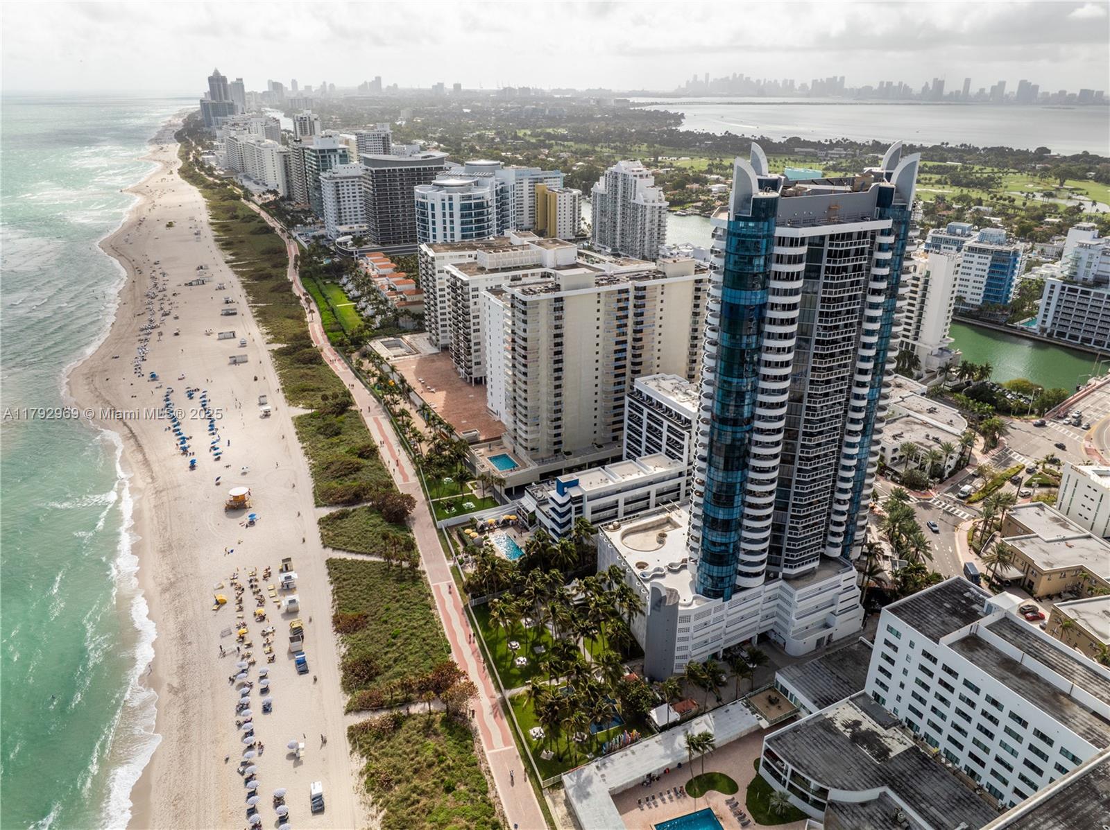 LA GORCE PALACE CONDO - Residential Lease