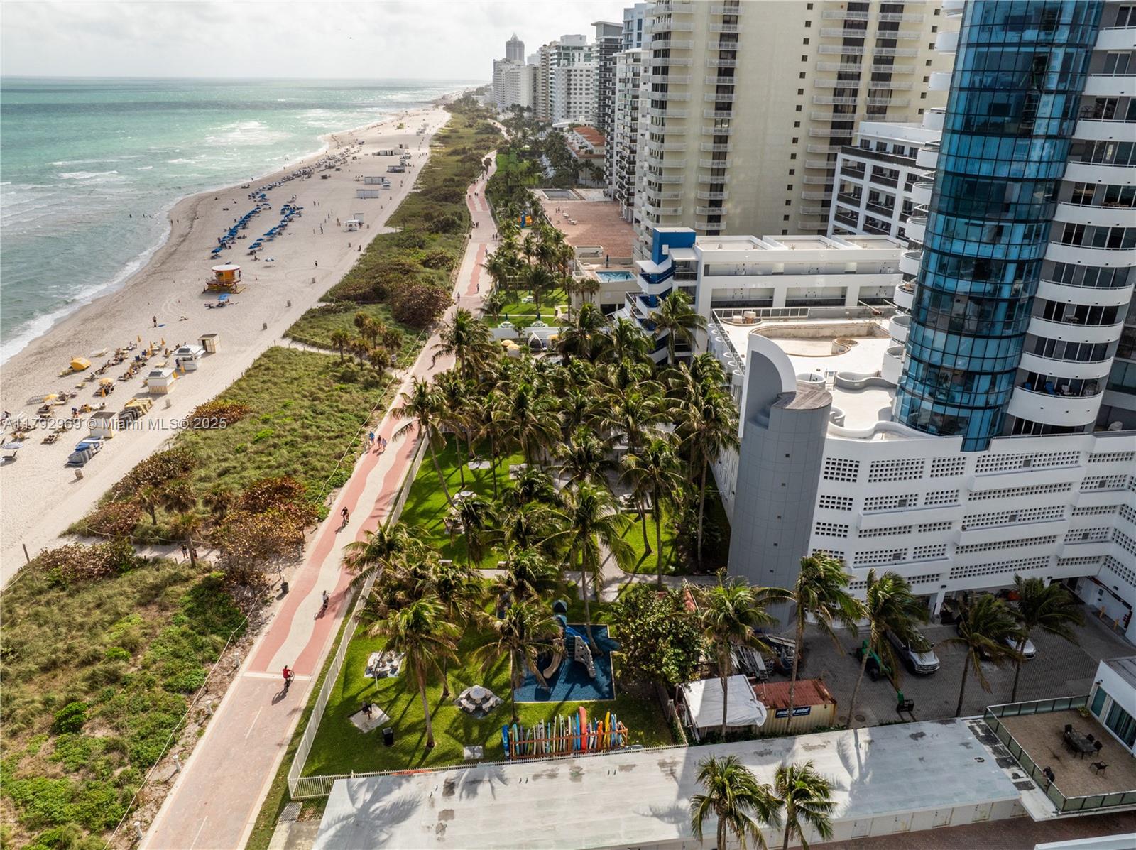 LA GORCE PALACE CONDO - Residential Lease