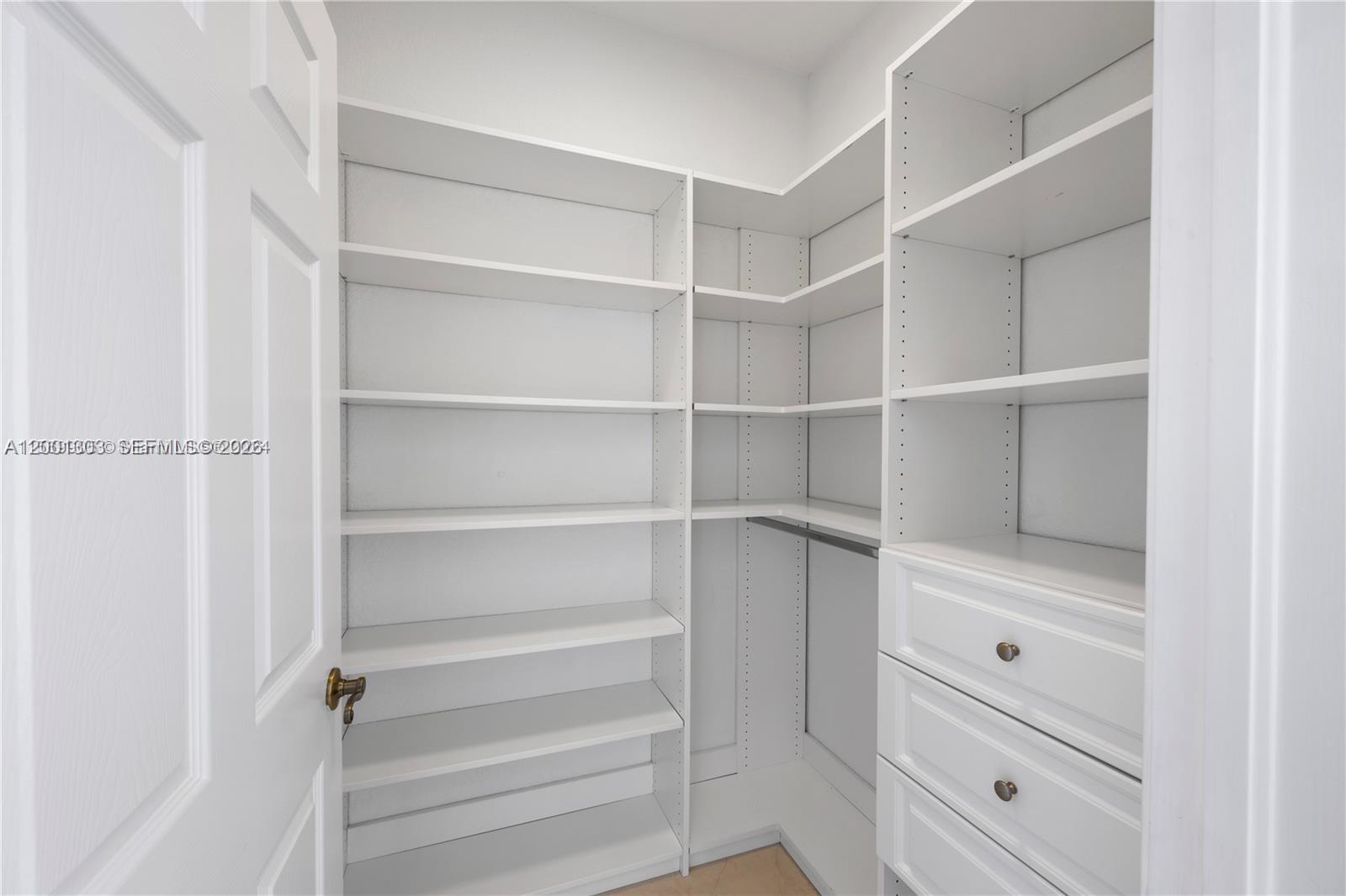 MIRELDA ESTATES - Residential Lease