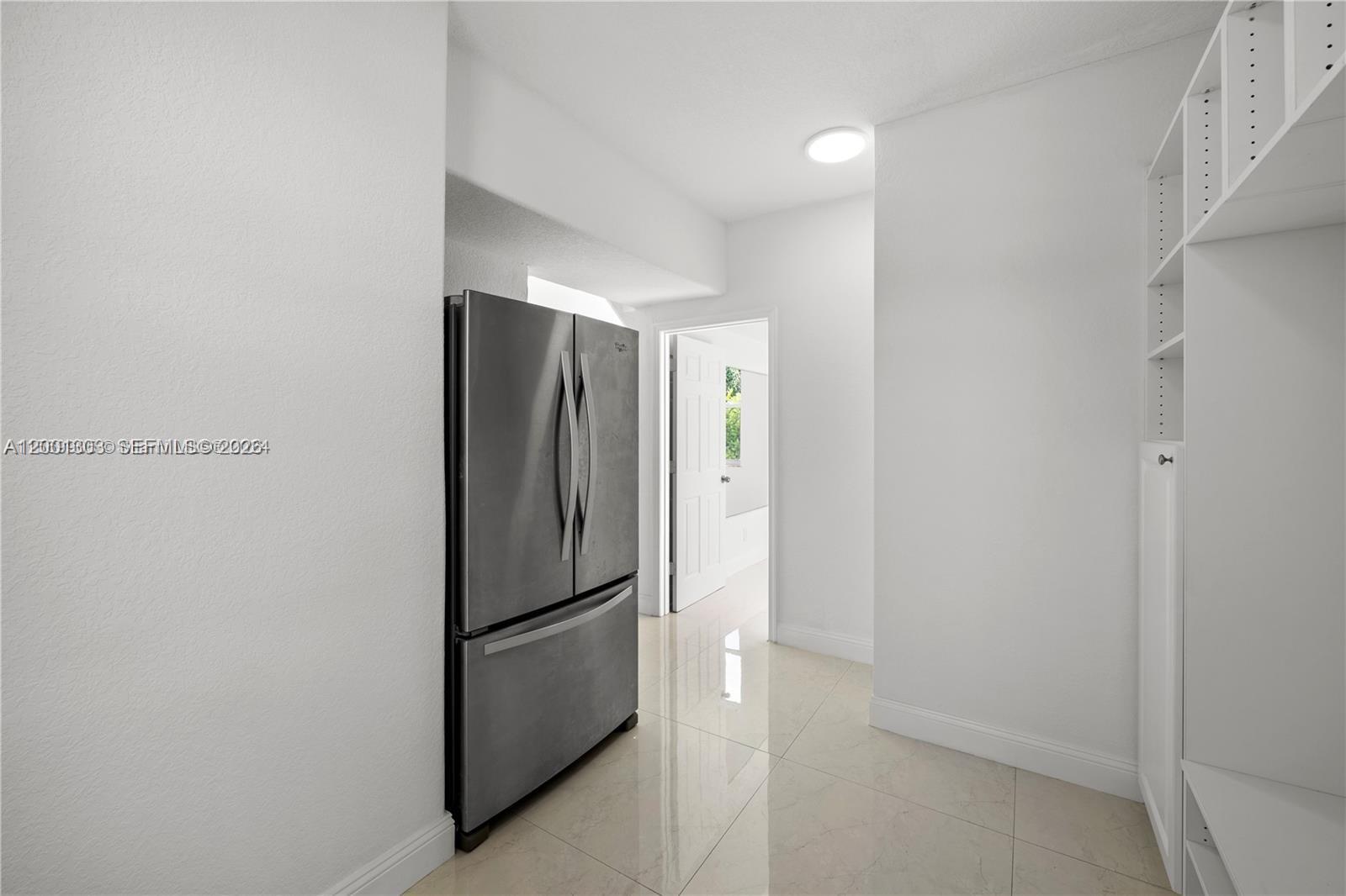 MIRELDA ESTATES - Residential Lease