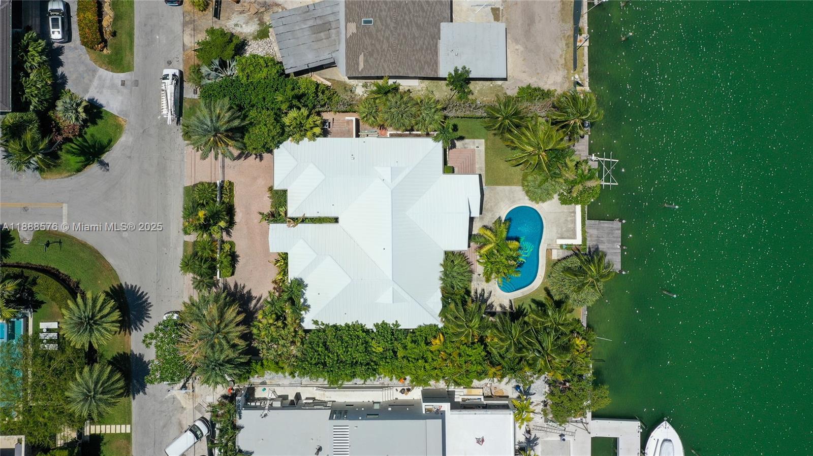 MASHTA ISLAND A REPLAT OF - Residential Lease