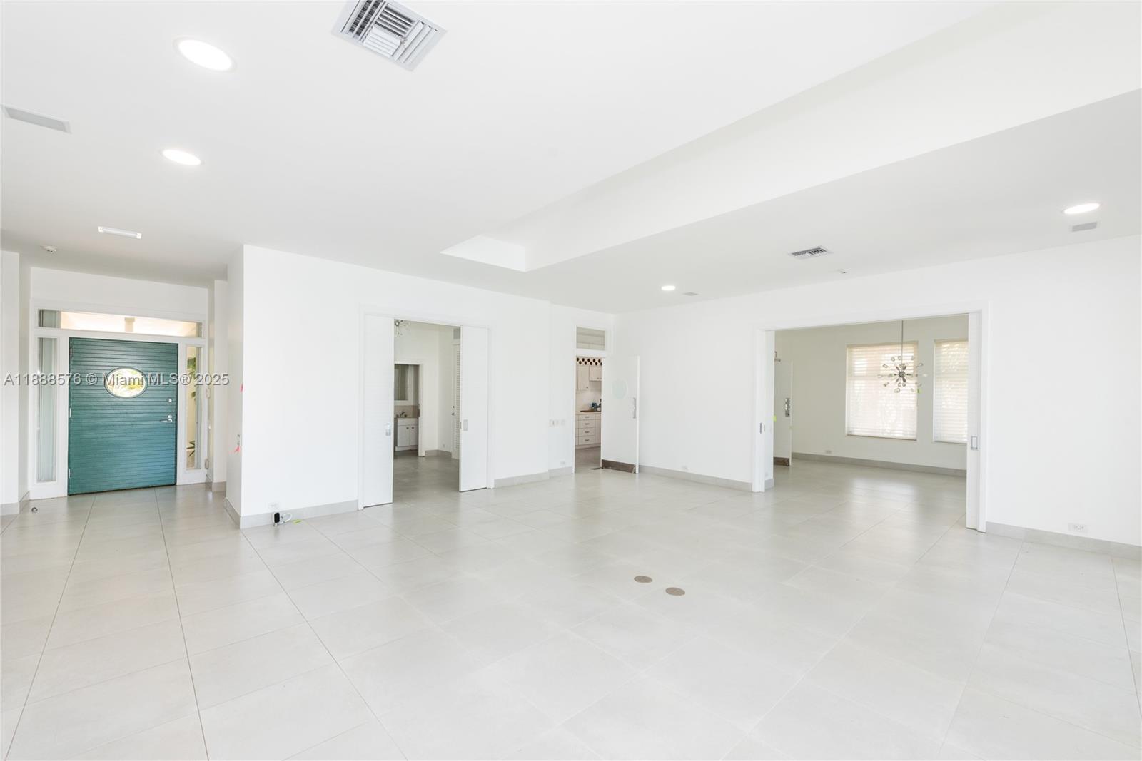 MASHTA ISLAND A REPLAT OF - Residential Lease