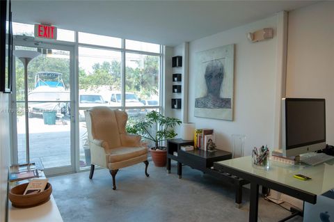 1480 NE 131 St 105 North Miami FL 33161