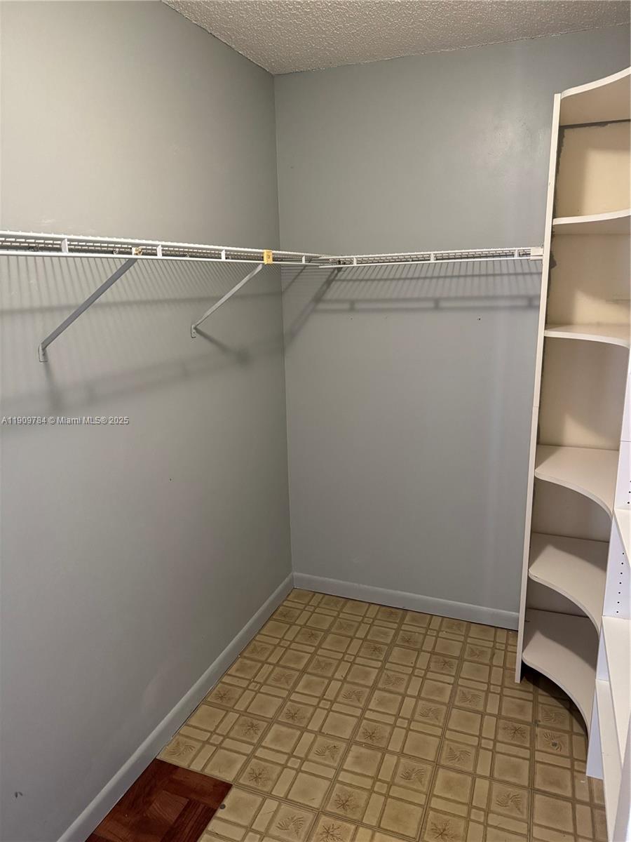 MILLER DREAMS SEC 1 - Residential Lease