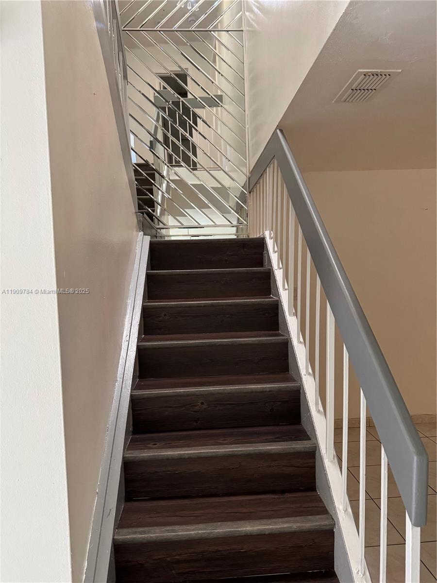 MILLER DREAMS SEC 1 - Residential Lease