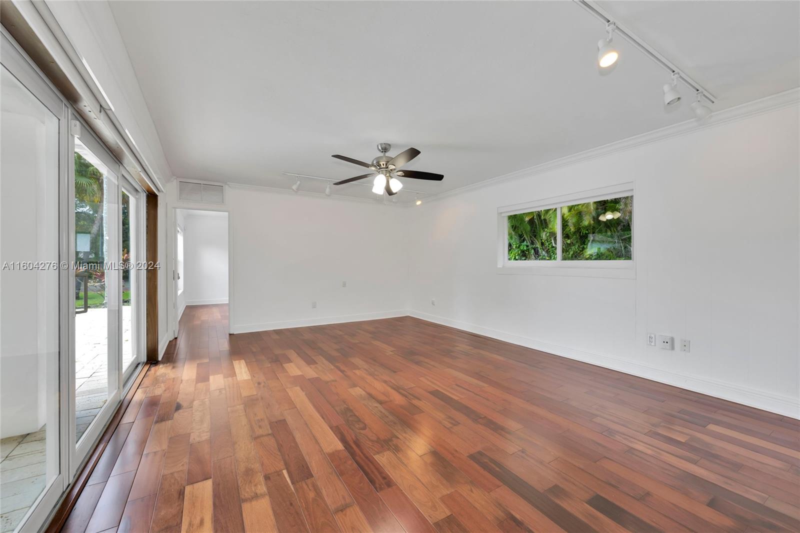 SLOAN SUB - Residential