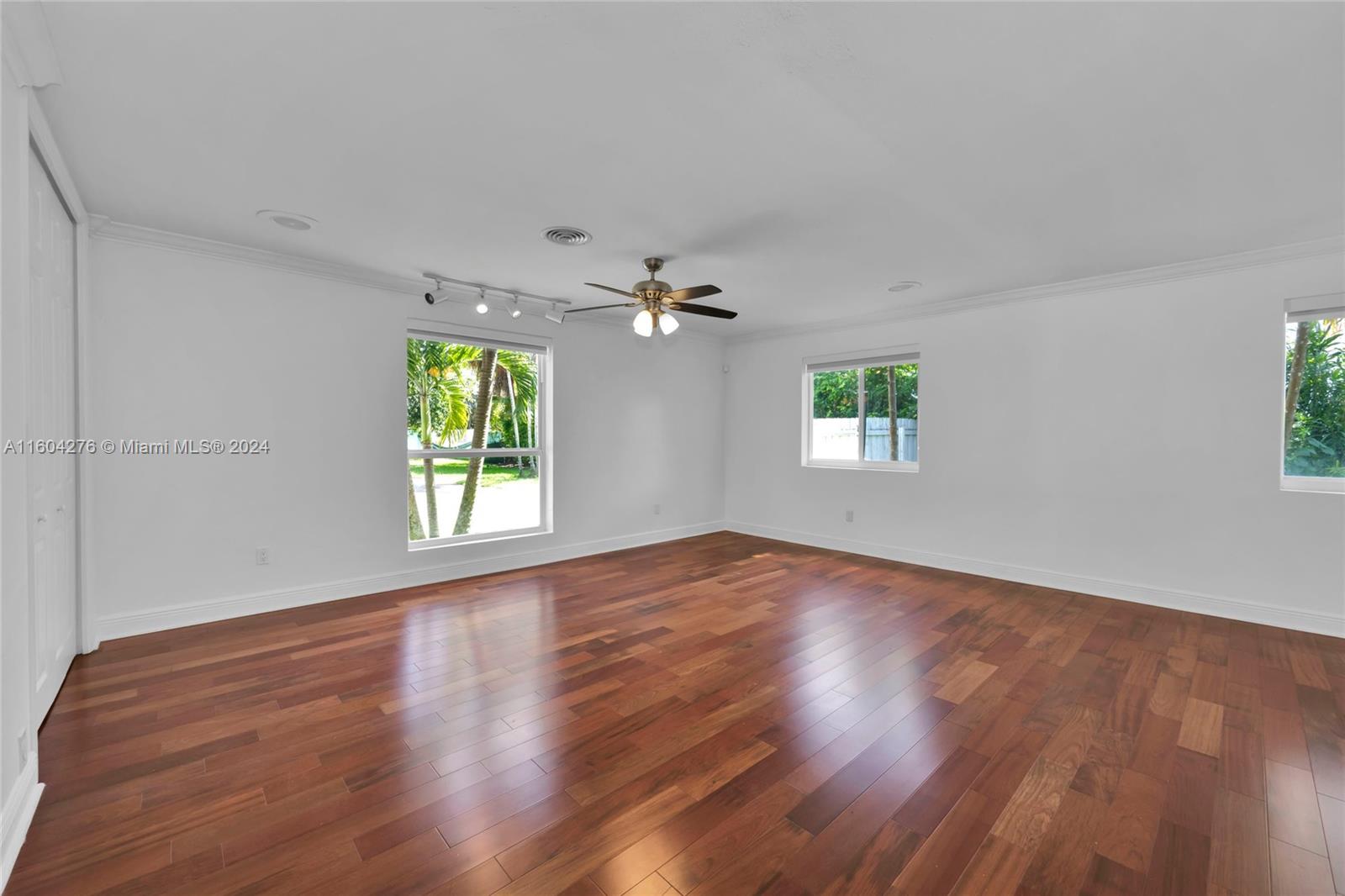 SLOAN SUB - Residential