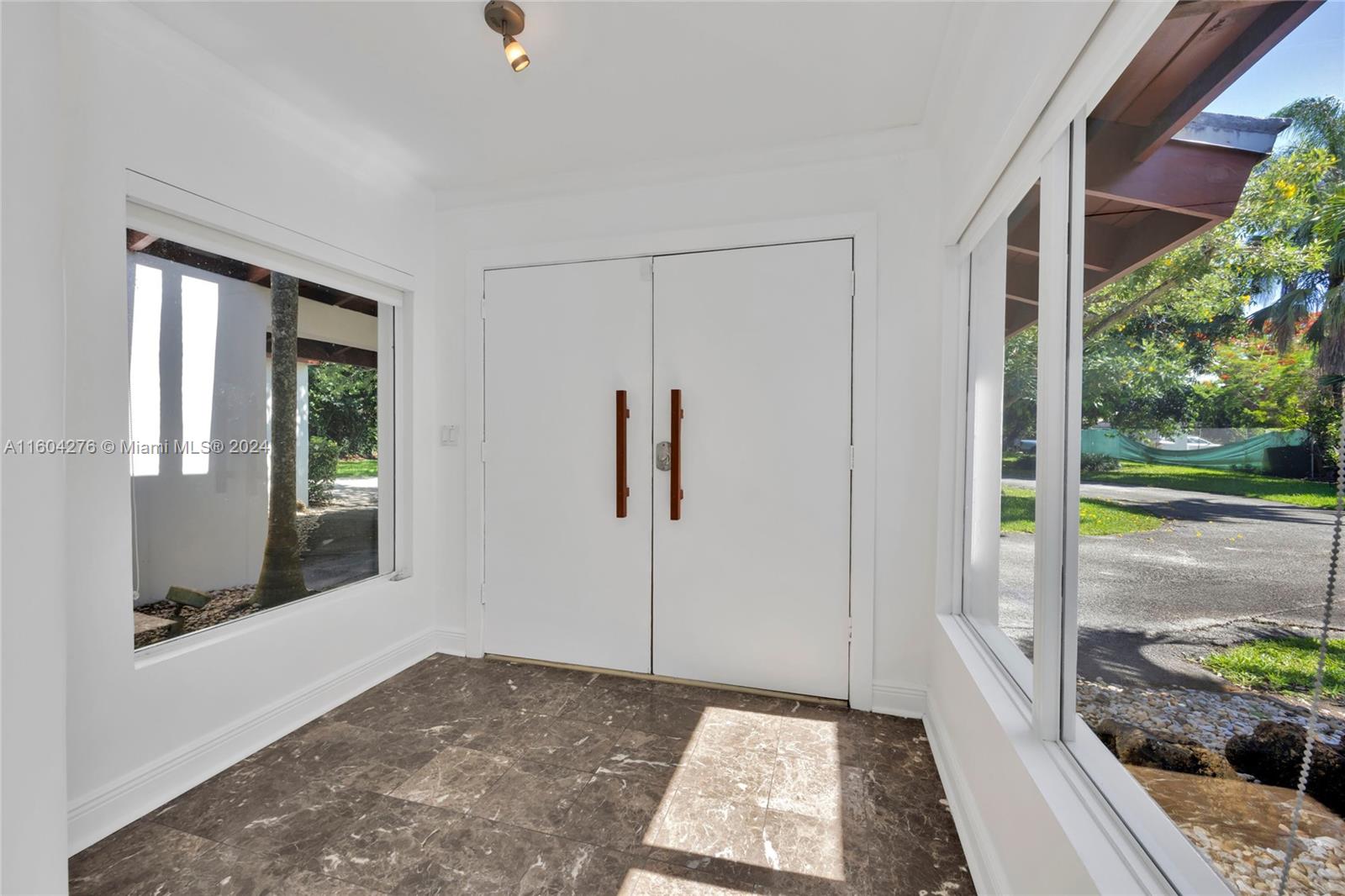 SLOAN SUB - Residential