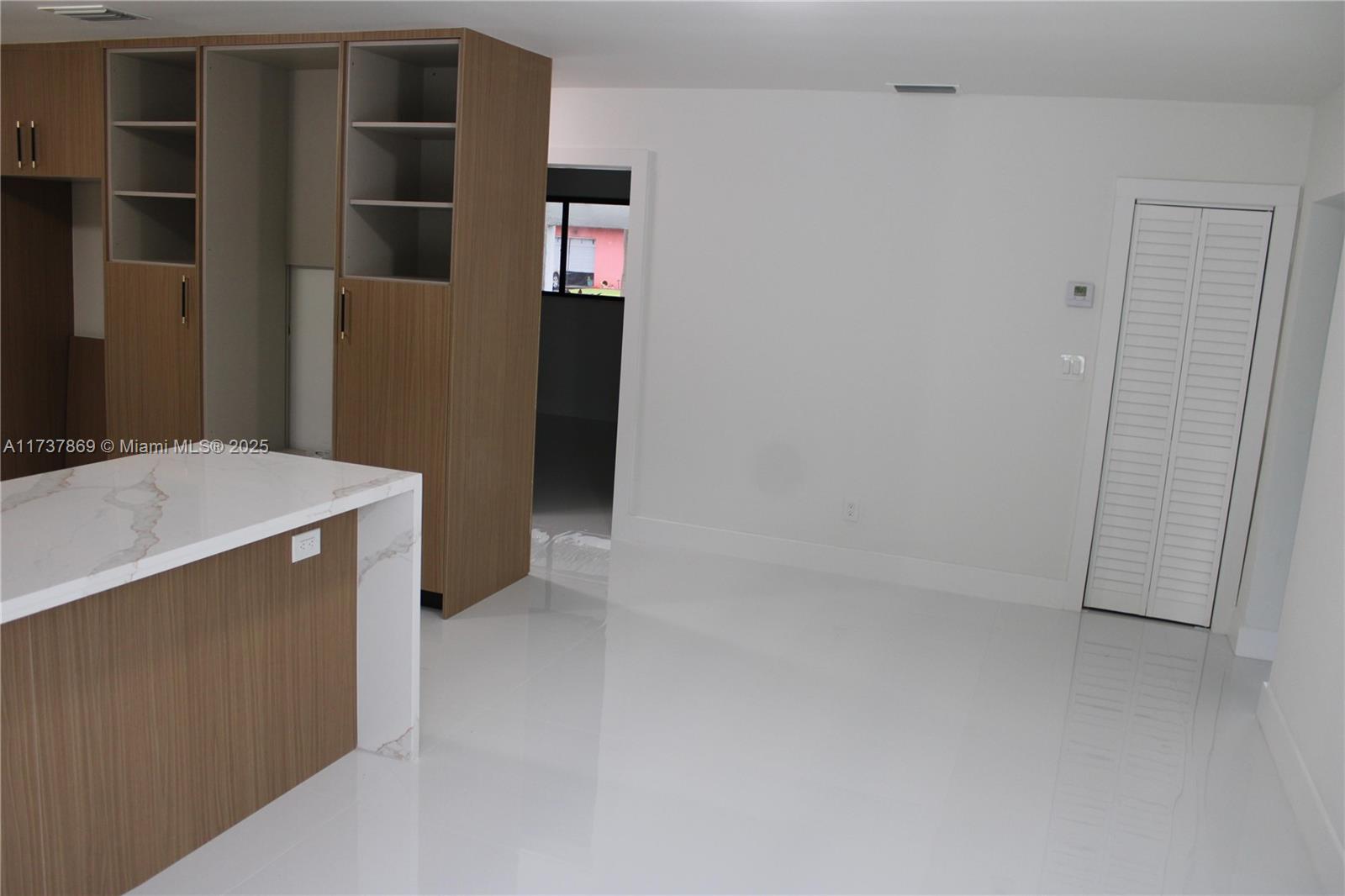 KENDALL SUNSET HOMES - Residential