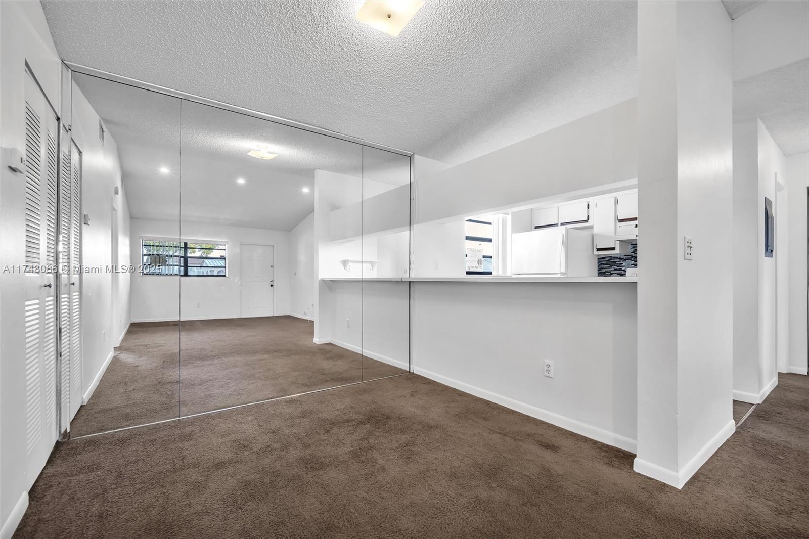 MOORS POINTE CONDO - Residential